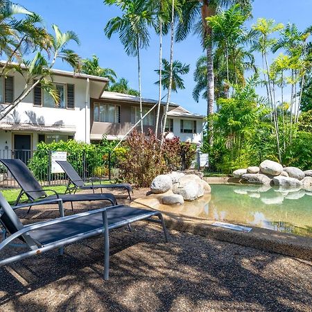 Seascape Holidays At Reef Terraces On St Crispins 道格拉斯港 外观 照片